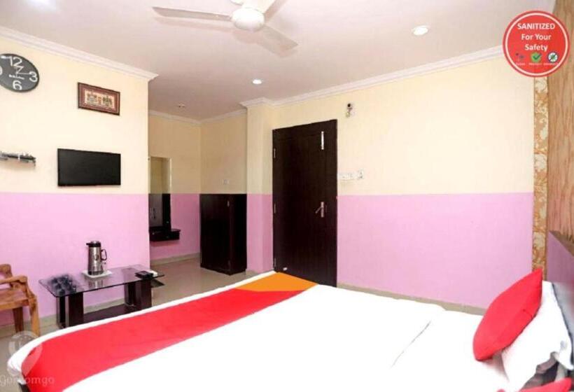 اتاق استاندارد, Sai Sandpiper Puri Near Sea Beach Wifi & Restaurant Facilities  Best Choice Of Travellers By Morserv