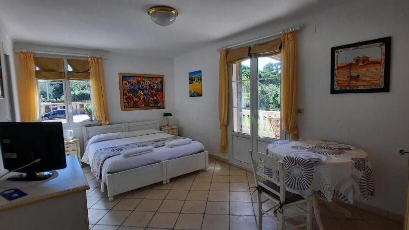 풀장 전망 디럭스 룸, Villa Playa Del Sol   B2