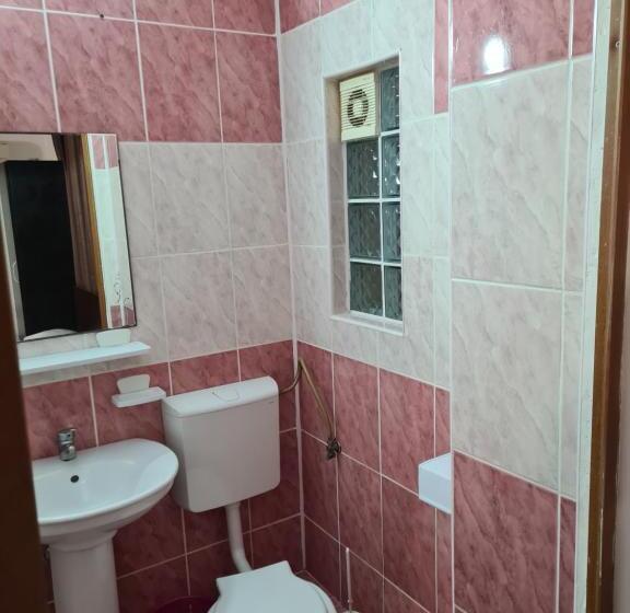 اتاق لوکس سه تخته, Camere De închiriat Duly Costinești