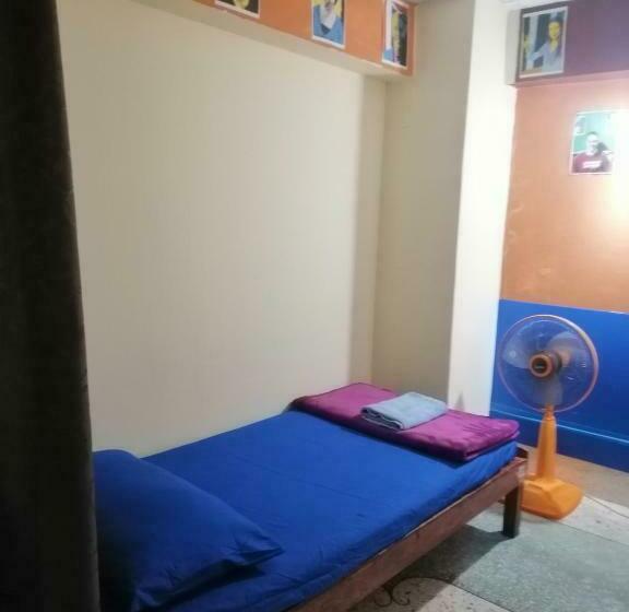 Кровать в Общей Комнате, Banphe​ Hostel