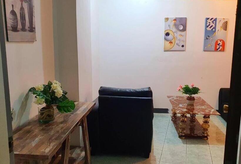 اتاق اکونومی, Bag C Vacation House Bed And Breakfast