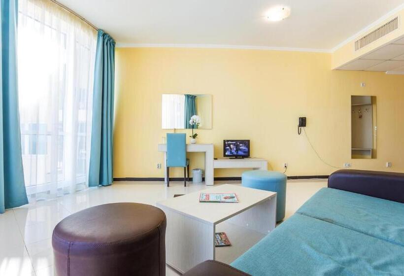 Люкс с Балконом, Blue Pearl Hotel   All Inclusive Plus