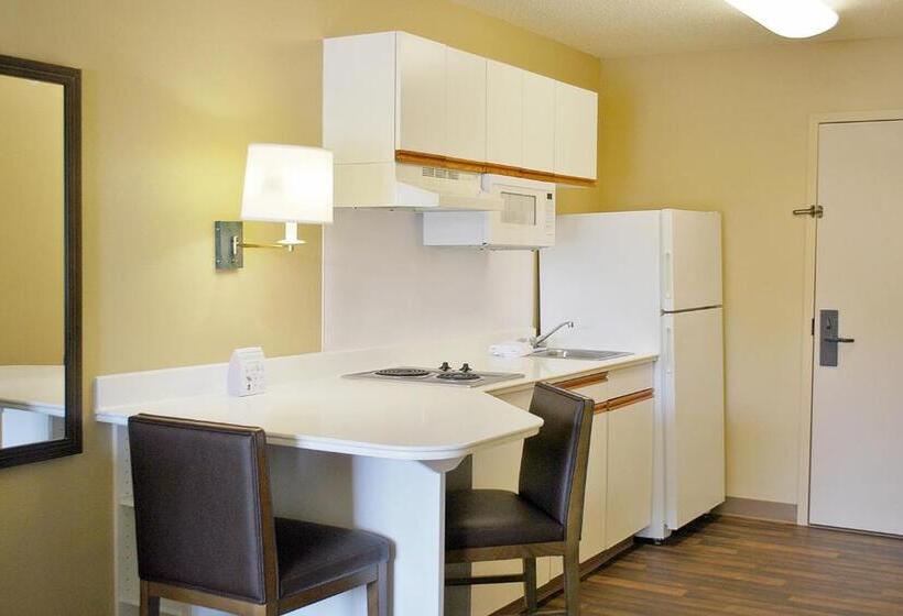 Студио Стандарт Кровать Кинг, Extended Stay America Suites  St. Louis  Westport  Central