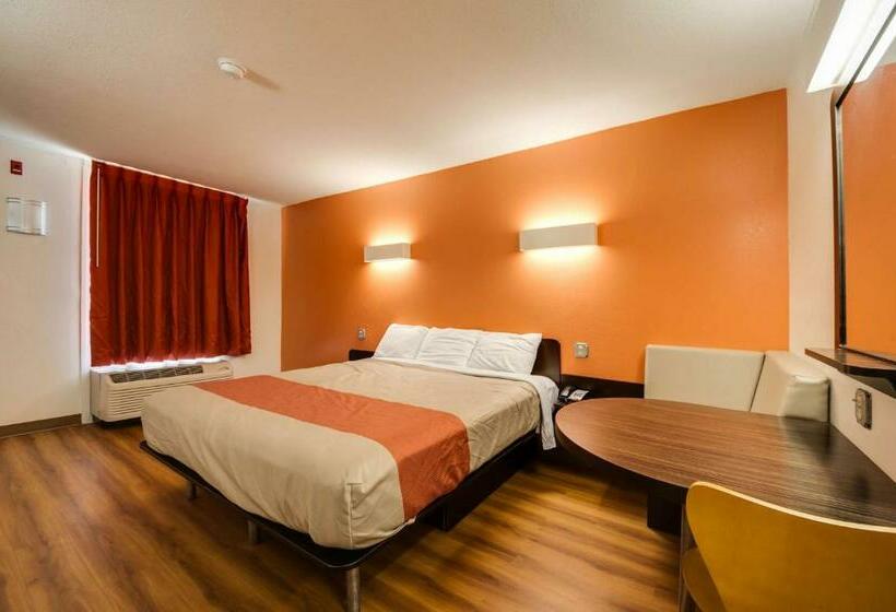 스탠다드 룸 킹사이즈 침대, Motel 6jennings, La