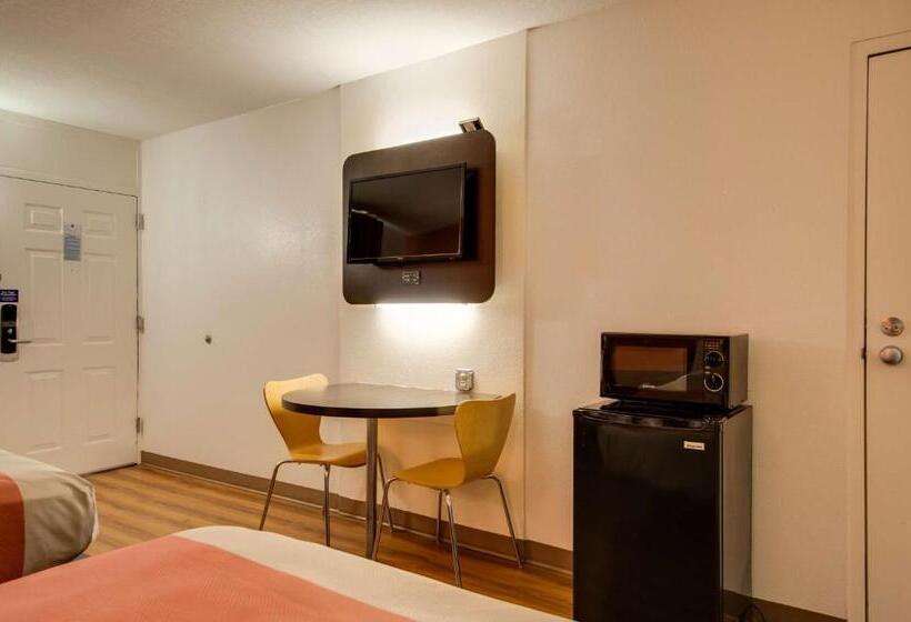 4인용 스탠다드 룸, Motel 6jennings, La