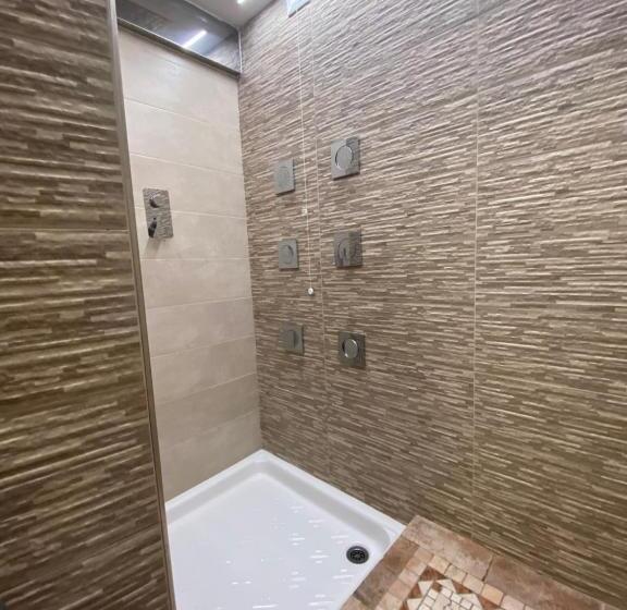 اتاق استاندارد سه نفره, B&b Marina