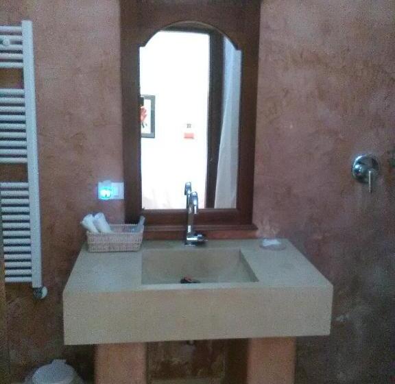 اتاق استاندارد با چشم‌انداز باغ, Masseria Boezio Ostuni