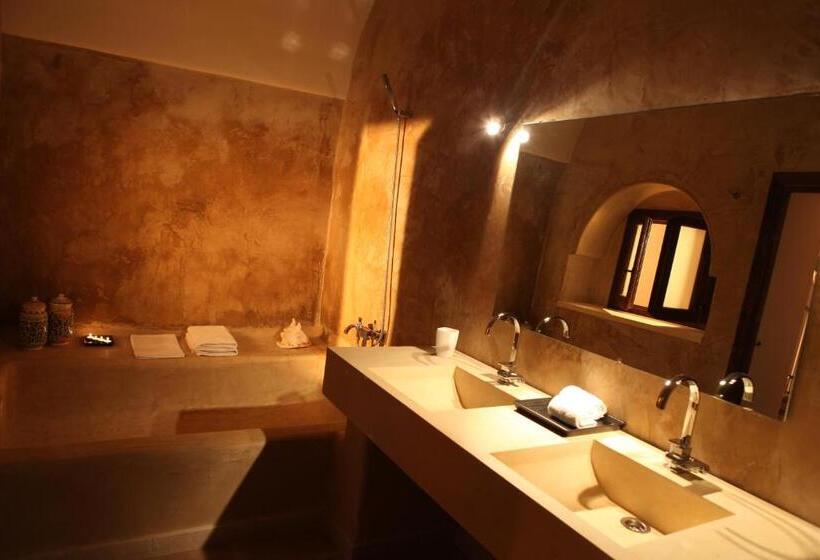 اتاق لوکس, Masseria Boezio Ostuni
