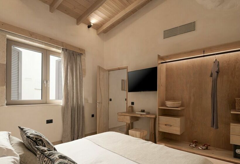 Президентский Люкс, Manili Boutique Suites & Villas