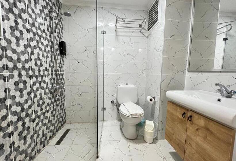 Quarto Estandar, Ibrahim Bey