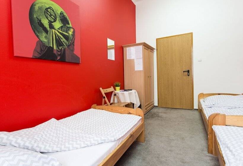 Номер Стандарт Трехместный, Moon Hostel Warszawa