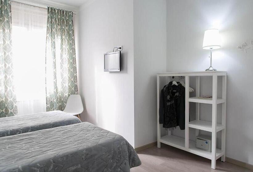 Habitación Estándar Baño Compartido, Blanc Guest House
