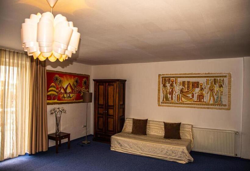 اتاق سوپریور با بالکن, Villa Santa Maria