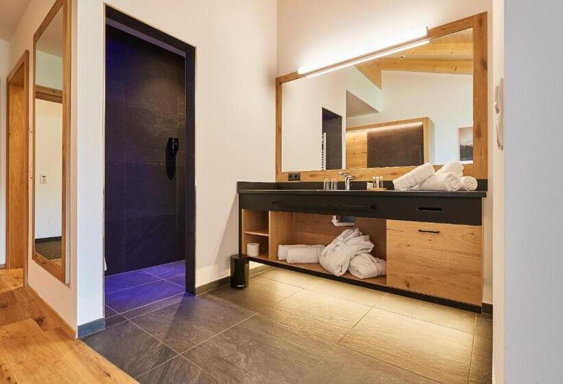 スイート, Ferienhotel Jörglerhof