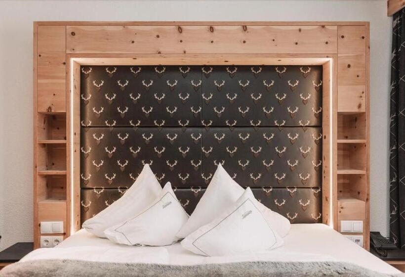Люкс 2 Спальни, Alpine Resort Sportalm