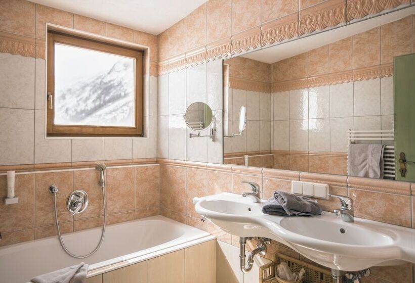 Номер Стандарт Индивидуальный, Alpine Resort Sportalm