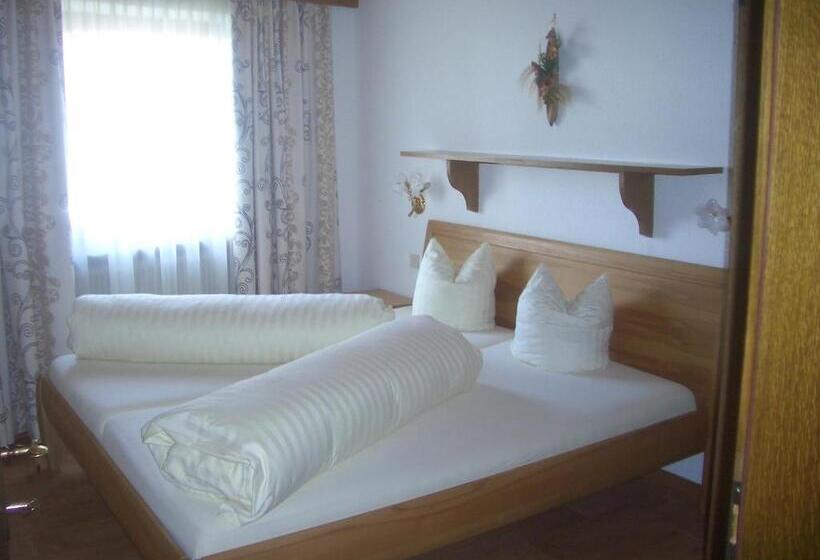 Апартаменты 3 Спальни, Aparthotel Garni Am Johannesbrunnen