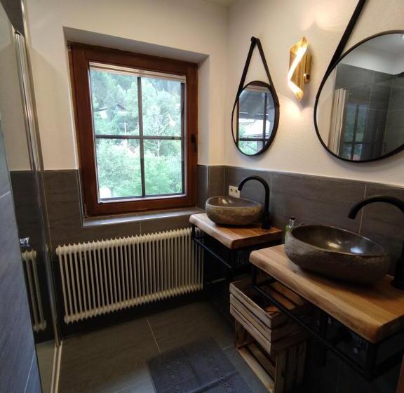Апартаменты 2 Спальни, Landhaus Seebacher