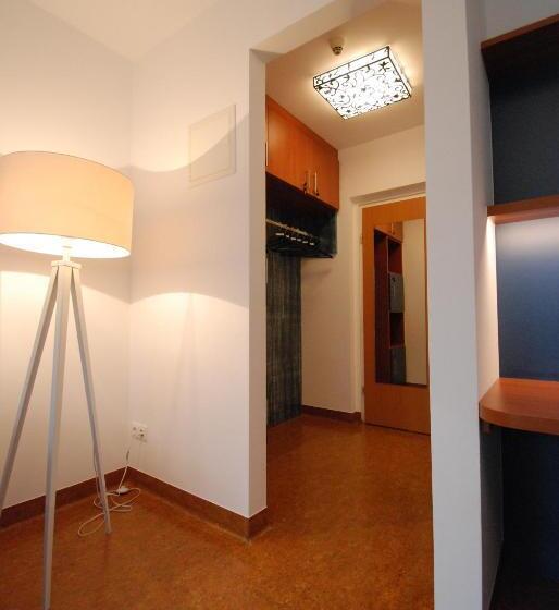 اتاق لوکس, Kolping Campus Krems