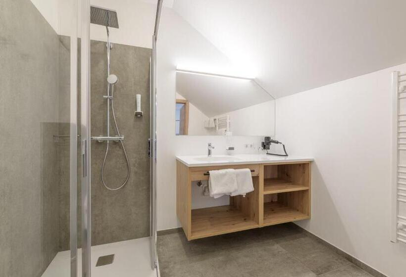 Апартаменты 1 Спальня, Schönberger