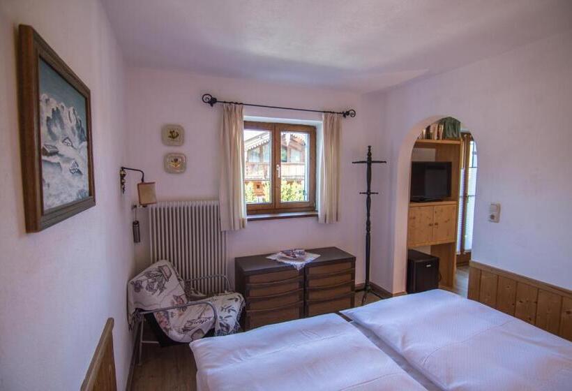 اتاق خانوادگی, Pension Landhaus Gasteiger