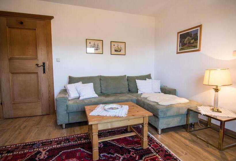 اتاق خانوادگی, Pension Landhaus Gasteiger