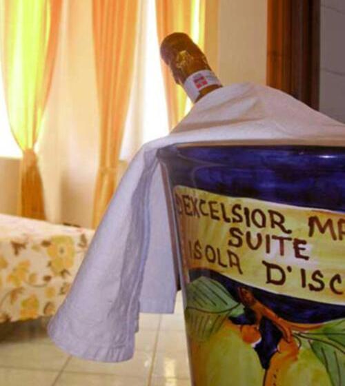 استودیوی استاندارد, Excelsior Mare Suite