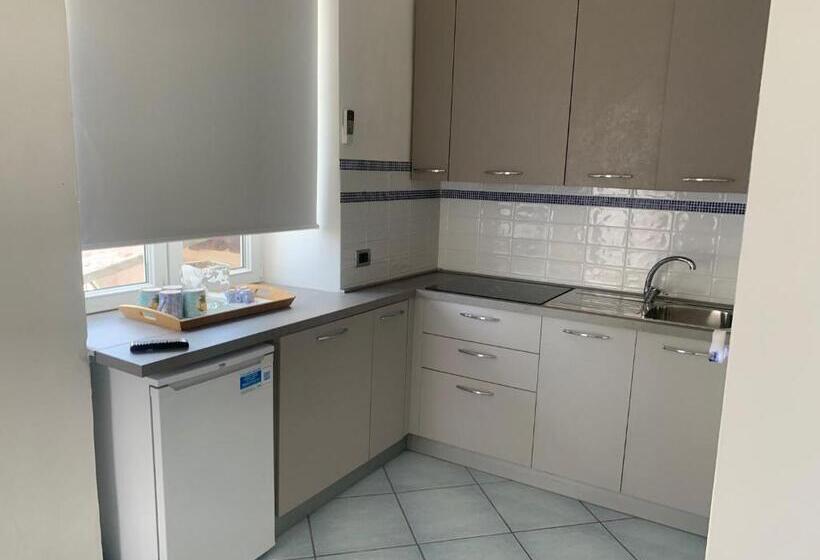 آپارتمان 1 خوابه با تراس, Excelsior Mare Suite