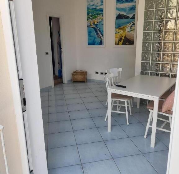 آپارتمان 1 خوابه با تراس, Excelsior Mare Suite