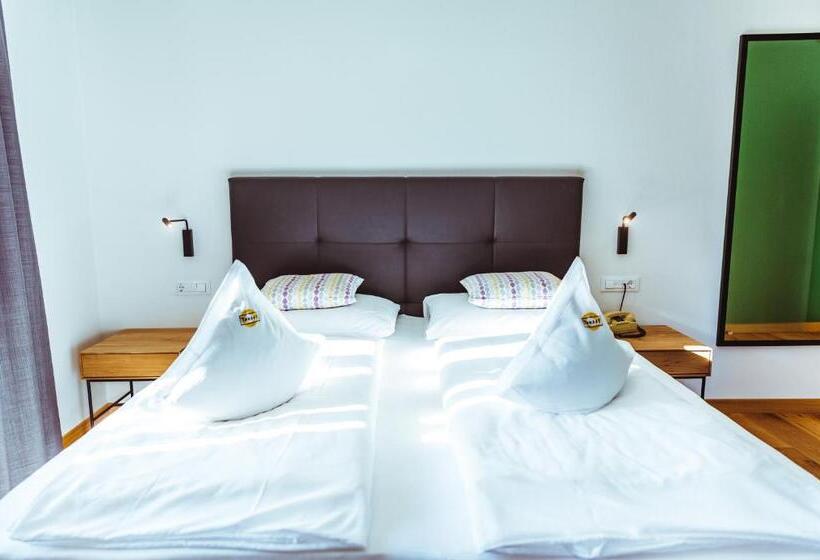 Люкс Повышенной Комфортности, Gourmet   Boutique Hotel Tanzer