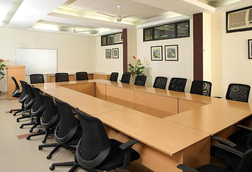 חדר דלוקס, Ahuja Residency Parklane, Gurgaon