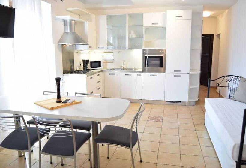 3침실 듀플렉스 아파트, Residence Segattini