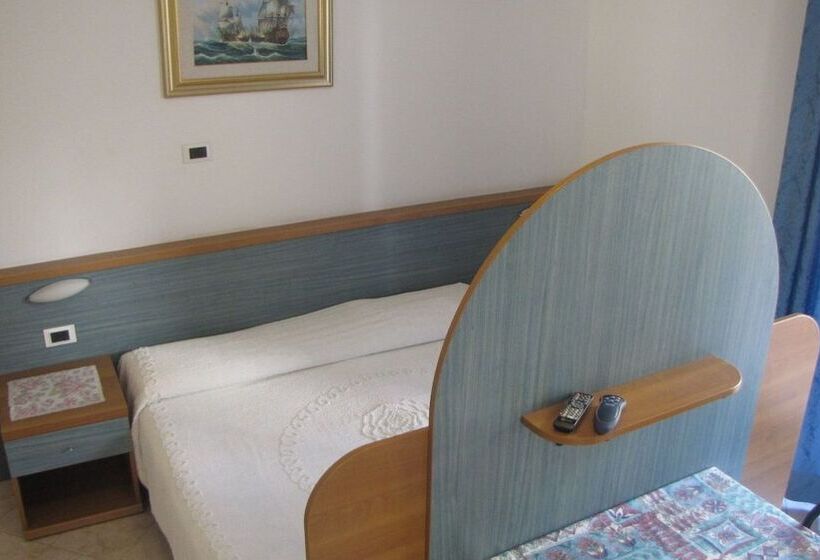 استودیو استاندارد با چشم‌انداز کوهستان, Residence Villa Margherita