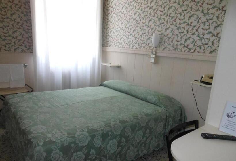 اتاق استاندارد, Stipino