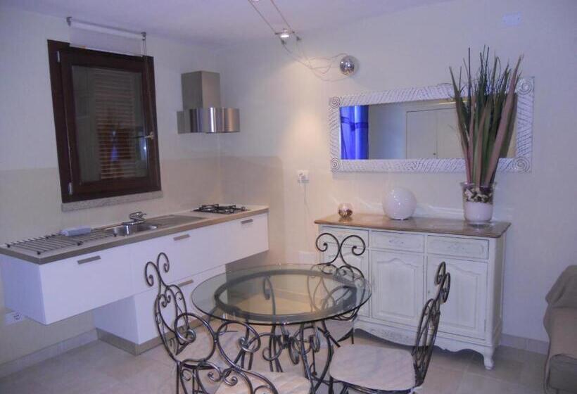 استودیو استاندارد با تراس, Residence Borgo Punta Villa