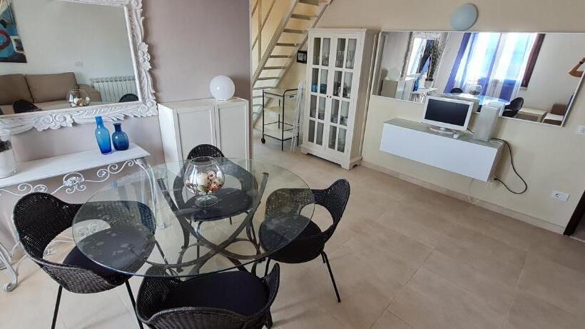 آپارتمان 1 خوابه با چشم‌انداز دریا, Residence Borgo Punta Villa