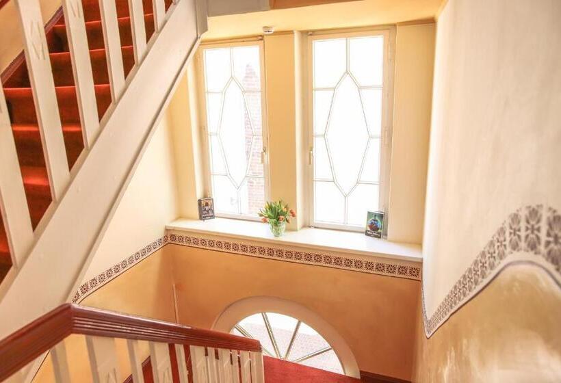 Номер Стандарт, Altstadthotel Twardokus