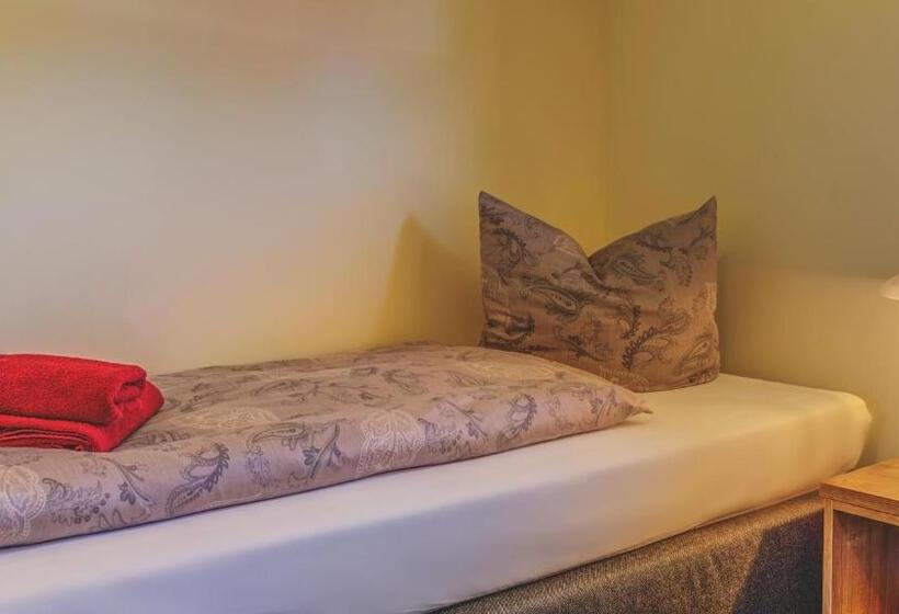Family Suite, & Pension Traumblick