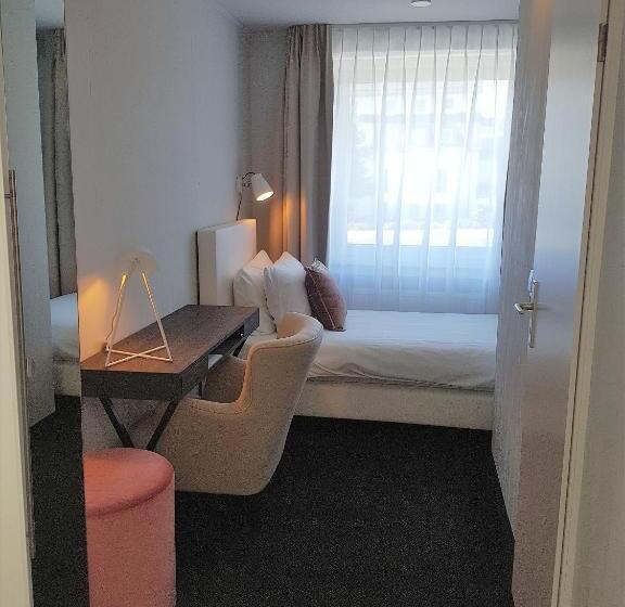 Comfort Enkeltværelse, Herrloh