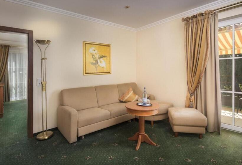 سوییت لوکس, Schweizer Hof Thermal Und Vital Resort