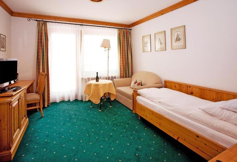 اتاق استاندارد یک نفره, Unterwirt