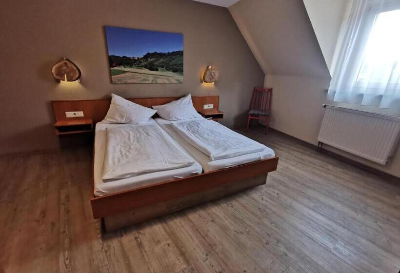 Одноместный Номер Basic, Gasthaus & Hotel Drei Lilien