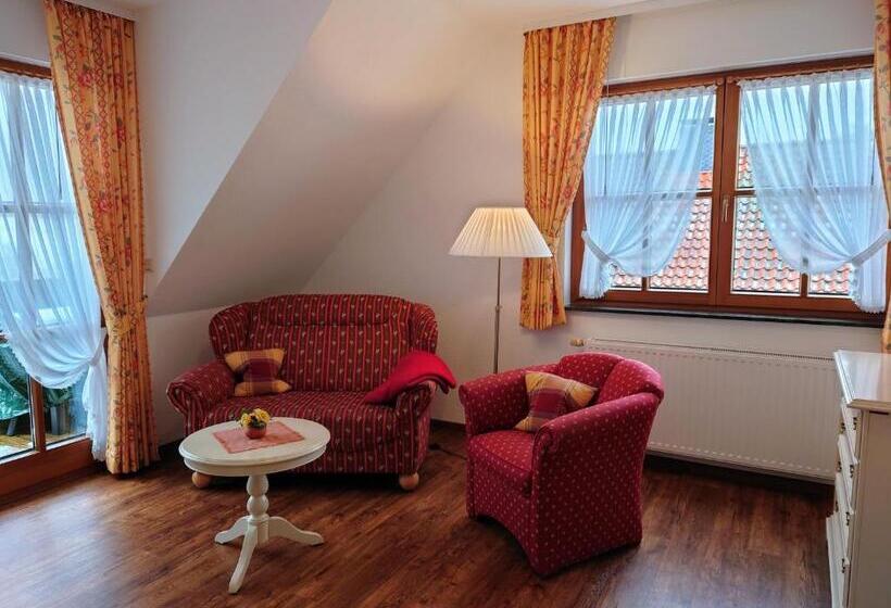 1 Bedroom Apartment Mountain View, Und Berggasthof Zum Sonnenhof