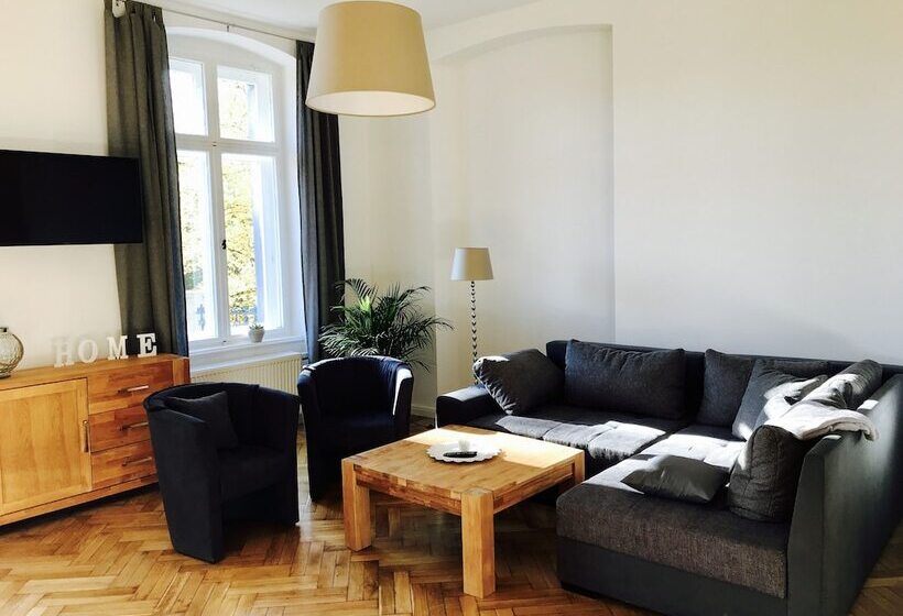 Апартаменты 1 Спальня, Dein Gutshof Hotel & Ferienwohnungen
