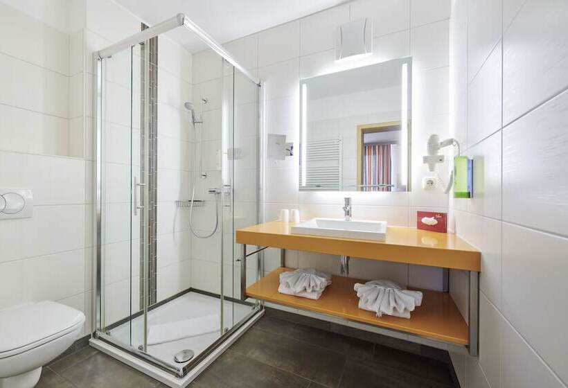 Номер Superior, Parkhotel Neustadt