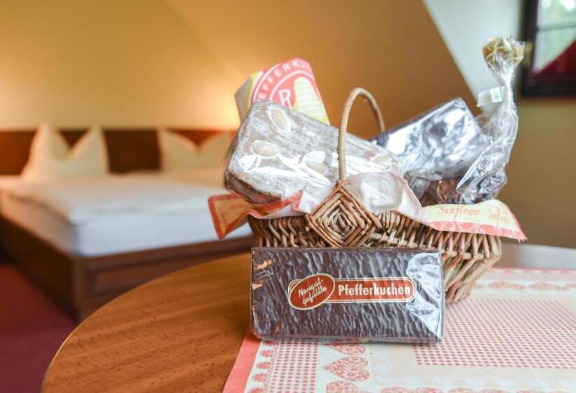 Номер Стандарт, & Restaurant Waldblick