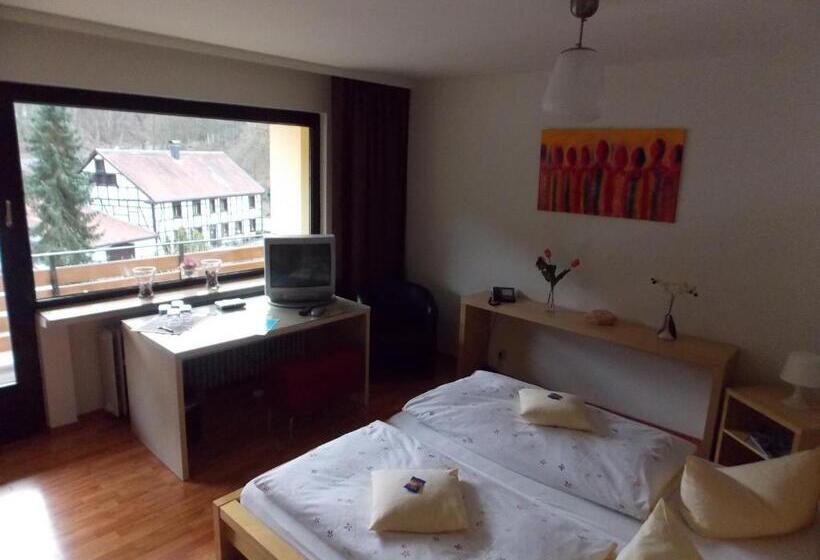 标准间, Talburg