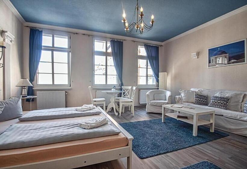 Студия Стандарт, Villa Altstadtperle Erfurt