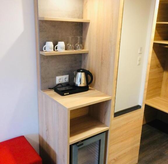 Семейный Номер, Adesso Hotel Göttingen   Pay At Property On Arrival Ihr Automatenhotel In Göttingen
