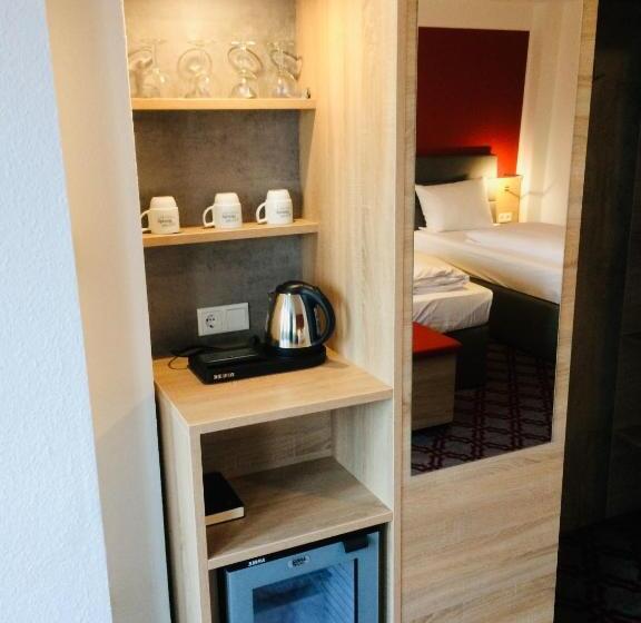 Номер Стандарт, Adesso Hotel Göttingen   Pay At Property On Arrival Ihr Automatenhotel In Göttingen